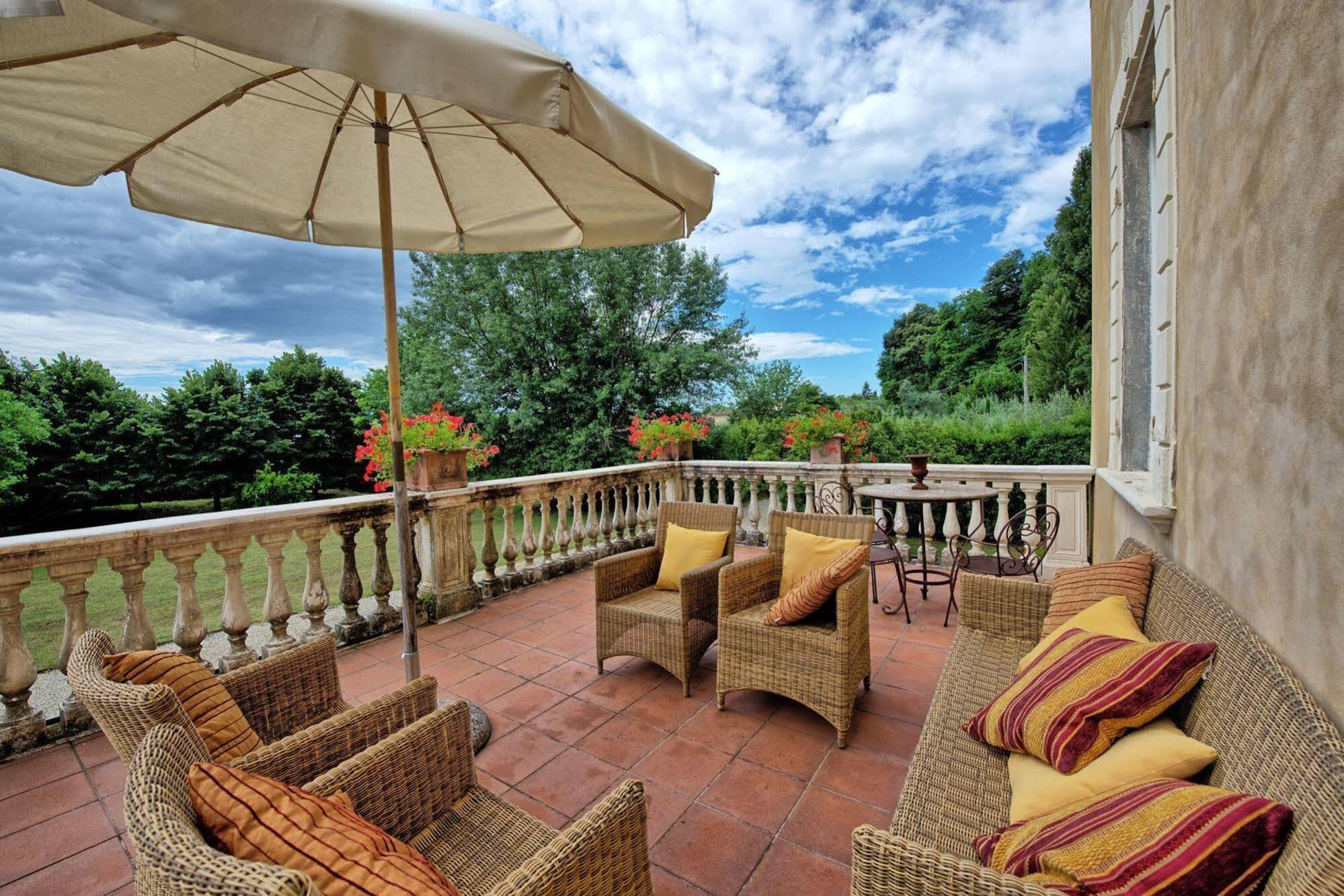 Villa Fiamma By Posarellivillas Piaggiori Exterior foto